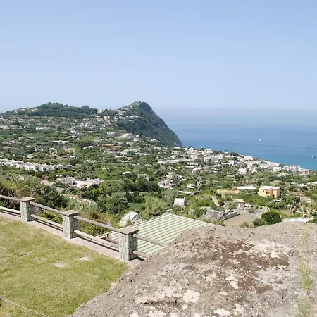 Πανσιόν Montecorvo