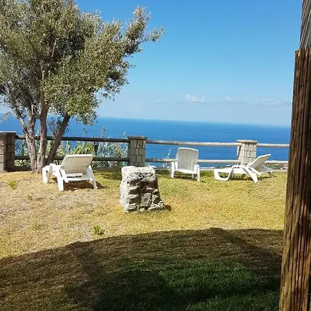 Montecorvo Guest house *